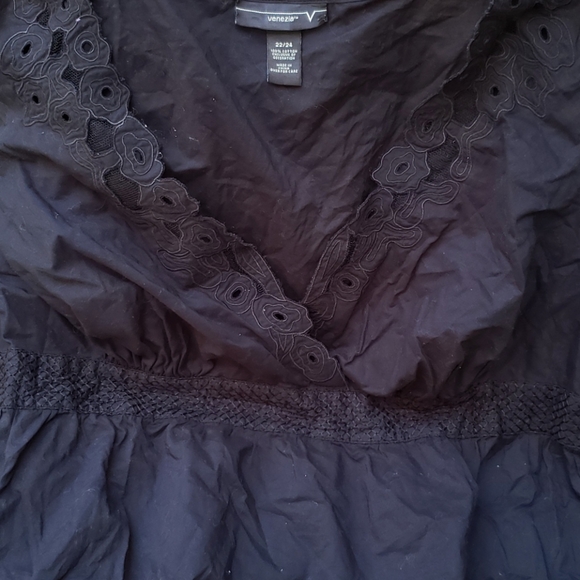 Sexy Top - Picture 3 of 4